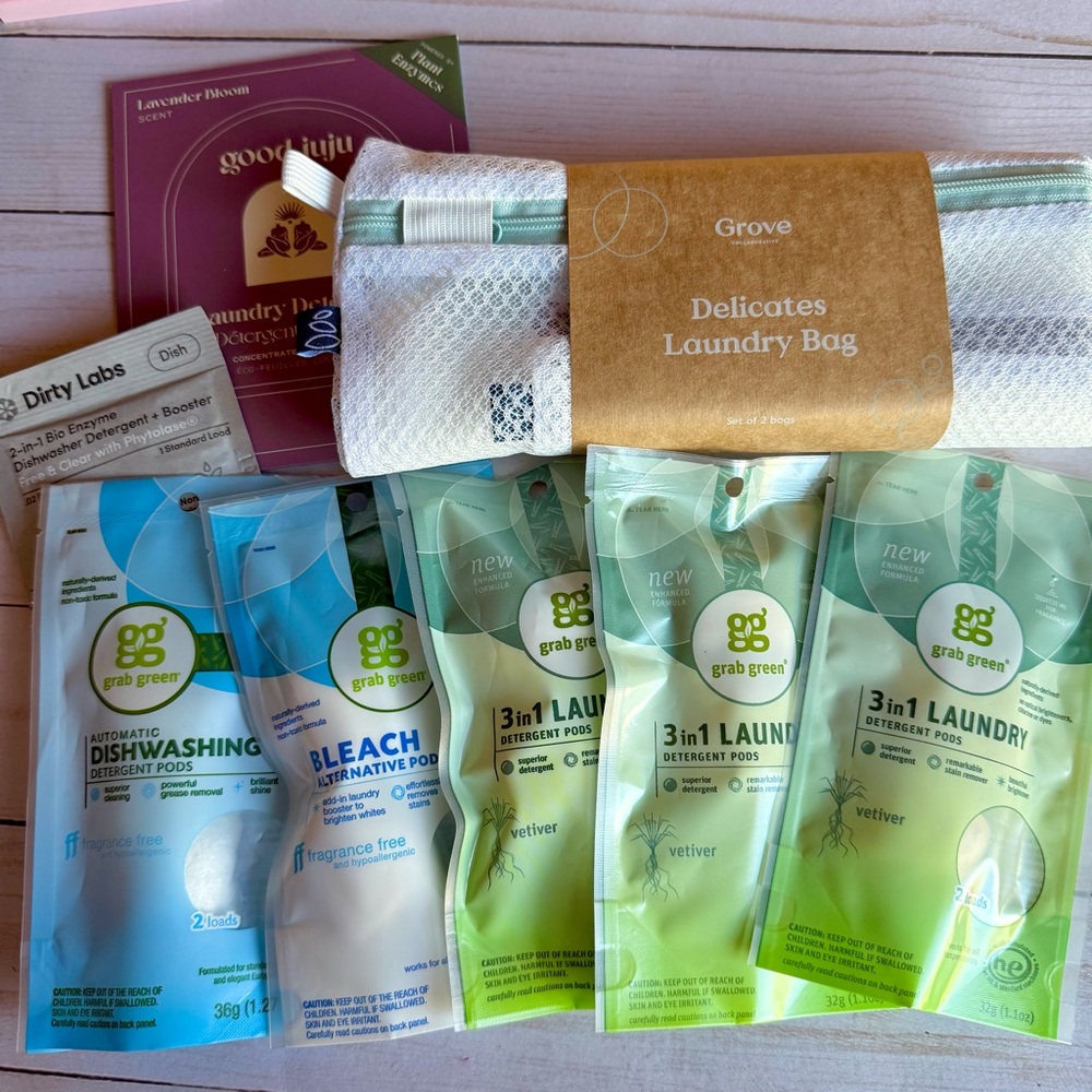 Delicates Laundry Bag Set PLUS Clean Detergent Samples by Grove All NEW!